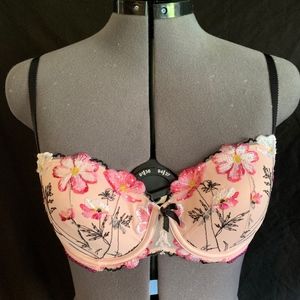 Victoria's Secret Dream Angels Bra 32D